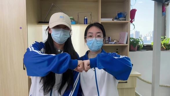 一个视频帮你把拼豆选明白!拼豆/哆维兔卅豆/MXX拼豆/兔贝豆拼豆/兔机萌拼豆/豆乐园拼豆/布莱茵拼豆/岸予际拼豆/入门拼豆/解压神器/像素画/兔机萌拼豆/大学生/拼豆图案/拼豆工具/拼豆成品/拼豆全套材料包/婆娑拼豆/拼豆入材料/拼豆熨烫/拼豆教程新手/拼豆怎么拼/拼豆教程新手/拼豆图纸大图/马年拼豆/拼豆钥匙扣/拼豆挂件/拼豆都能做成什么/挂件/包挂/钥匙扣/手工/万物皆可冰箱贴/万物皆可拼/我的奇思妙想/拼豆日常/图纸/入坑/熨斗/图案/拼豆豆/手工diy/豆豆/挂件/项链/套装/立体/工具/okki/糖兔球拼豆#拼豆#趣队长#手工#我们染上了拼豆#手工diy @抖音创作小助手 @@DOU+小助手