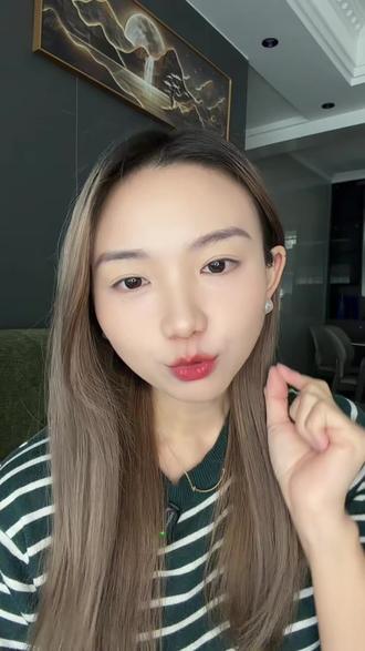 豆包 AI时代创富,一本书帮你把握未来AI时代红利!零基础小白也能轻松上手,跟着学就能做。#AI #豆包 #AI学习 #时代红利 #编程