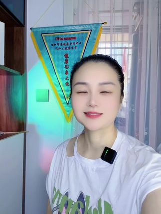 @迈加文公主健康管理(随缘播)直播创业。