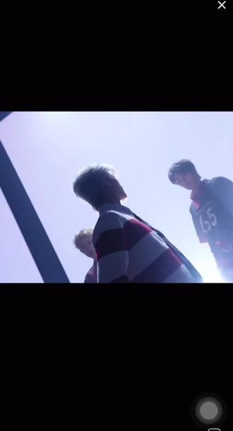 二月月赛团舞。帅爆了@喜悦B #喜悦男团舞蹈二创#抖音热舞团