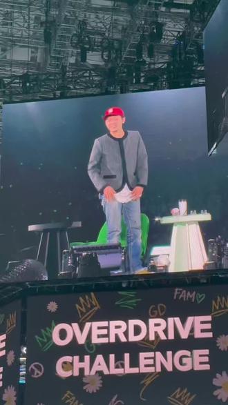 #权志龙 #见面会 龙哥你是闯进了中国的抖音了吗?又是跳刀马舞的,可爱死了😘😘😘😘