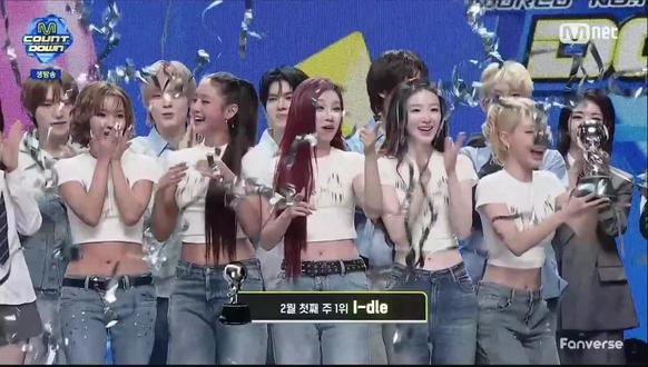 祝贺idle《mono》初一位 , 大家在说时都有点泪眼汪汪 呜呜呜
#宋雨琦#田小娟#叶舒华#金米妮#赵美延