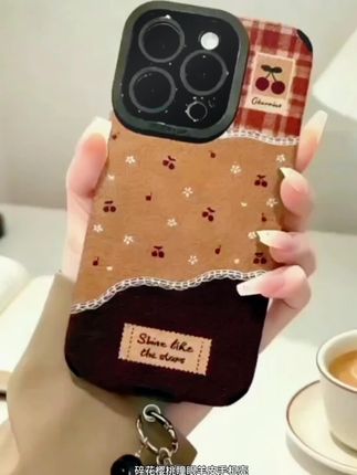 碎花樱桃适用苹果15华为vivo/oppo小米iphone16pro瞳眼羊皮手机壳#这个手机壳真的长在我心巴上了 #这也太好看了 #高级感#仙女必备 #3c好物推荐