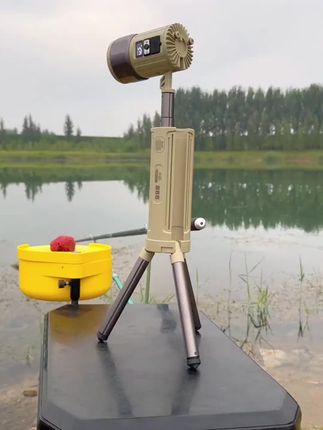 夜钓用灯居然比夜光漂还方便省事了? #钓鱼技巧 #夜钓 #夜钓灯