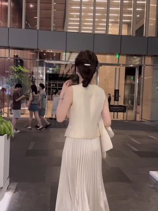 #高级感穿搭2025秋季新款时尚显瘦气质女士网红洋气三件套百搭款 #女装 #气质穿搭 #显瘦穿搭 #时尚穿搭