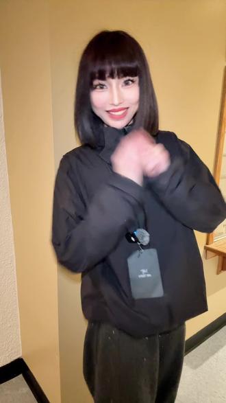 皮肤衣还得现在买,不然到了春天可买不噜,大年初二晚上九点半直播间见#始祖鸟#春节#皮肤衣 #穿搭#户外