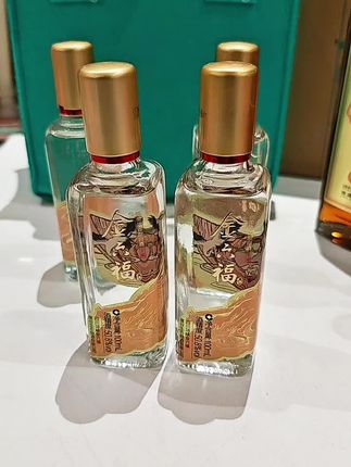绵柔浓香型,纯粮酿造,高端大气,口粮酒。#金六福#口粮酒