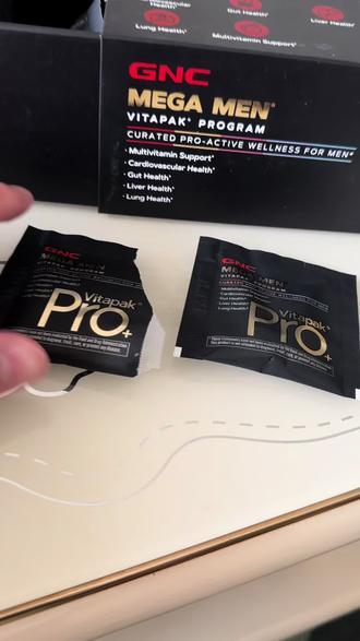 还不知道怎么选的直接选这款GNC的黑金pro升级款!拍3盒优惠更多,省心省力方便携带#GNC #营养包