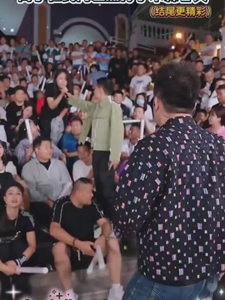 #上热门 陕西路人美女淑芬儿挑战木森大舞台,三首歌差点打了木森一个春天,最后遗憾输给万能豆!#木森大舞台 #户外直播现场 #人气爆棚 #嗨翻全场