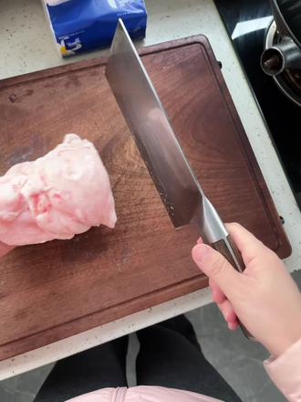 猪油制作过程,香喷喷#猪油 #猪油的熬制方法 #做菜我是认真的努力做好每一道菜