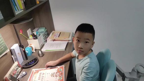 快来写寒假作业了(三年级))