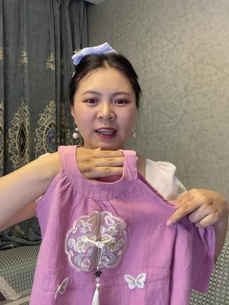 超好看的国风小套装,我女儿穿上满满的国风大小姐氛围感!#夏天穿搭#女童套装#女童穿搭 #母婴好物 #国风
