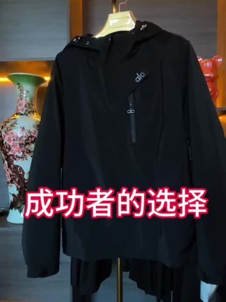 秋季新款连帽户外冲锋衣外套男士休闲运动夹克#冲锋衣 #夹克外套
