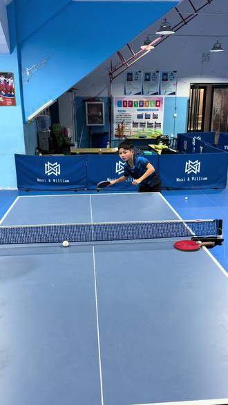 步伐是乒乓球的灵魂🏓#一龙乒乓球俱乐部 @乒乓小马达🏓 (葛西博)