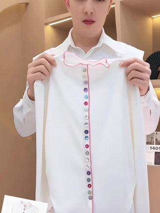 #百搭上衣 #打底衫 #拉宏琥珀流光少年感变装#流光机能风穿搭太有生命力了 #韩哥女装