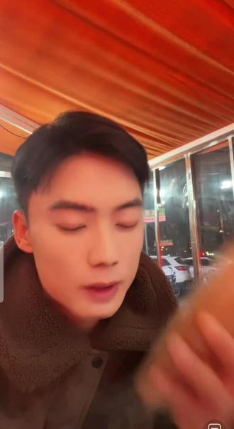 @昊文生活号🍊 和@昊文🍊星城 聊天,还聊急眼了。#ai聊天软件