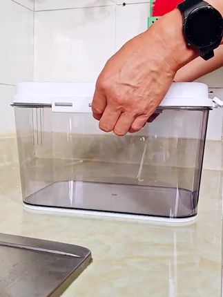 #大容量米桶 #大容量米桶防潮防虫 #大容量米桶面桶 #厨房好物 #米桶防虫 @DOU+小助手