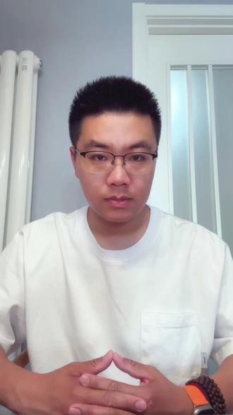 水晶宫夺欧协联冠军🏆 水晶宫1:0击败巴列卡诺,加冕欧协联冠军,主教练格拉斯纳率队两年捧起三座冠军奖杯。英超下赛季9支球队将打欧战,阿森纳能否欧冠决赛战胜大巴黎,帮助英超球队实现包揽欧洲三大杯冠军?#欧协联 #水晶宫 #格拉斯纳 #赛后嘚吧嘚 #dou来足球季