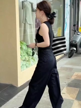 工装休闲裤女2025早秋新款大码胖mm高腰复古宽松遮跨直筒阔腿裤子#穿搭#时尚#洋气显瘦 #时尚穿搭@DOU+小助手