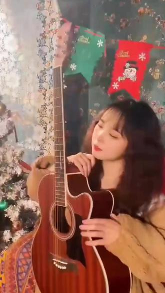 《Kiss进行曲》黄妃经典台湾闽南语歌曲。