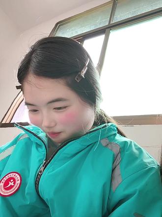 猪妞最适合这种雷霆特效了@不要学英语!!! #别羡慕我就是怎样都漂亮 #随变怎样都漂亮