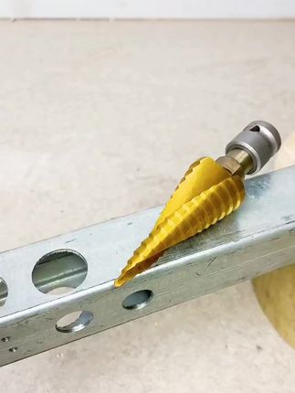 电动扳手款塑料宝塔钻头开孔扩孔保险杠雷达孔专用多阶梯钻六角头 #宝塔钻头 #塑料开孔 #雷达孔专用 #阶梯钻设计 #电动扳手款