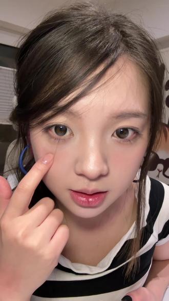 自用平价美妆share~ 在德国的各位可以参考哦!
#平价彩妆 #自用好物 #德国 #大学生 #今日妆容