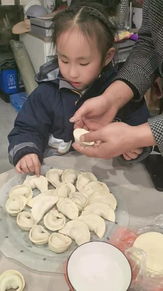饺子十样精,整体来说,味道不多😂#家庭氛围#动动手丰衣足食