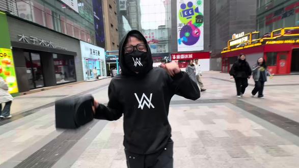 以雷霆击碎黑暗#陈无心#嘉豪#帅