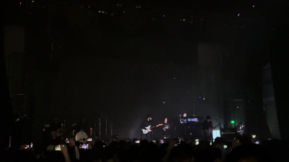 #麻园诗人 《晚安》《现在现在》《泸沽湖》《彩虹的微笑》#演唱会现场live