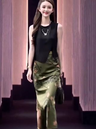 #衬衫 #【有运费险】气质显瘦无袖系带衬衫女薄款2025夏季新款微透无袖上衣