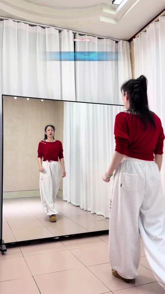 口令分解来咯,喜欢的姐妹一起舞起来~#我们站着就是理由 #口令分解 #博爱果果 #零基础学舞蹈 #流量扶持