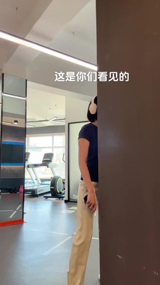 情人节健身房开门我就去,一直呆到关门,看看都谁是单身#健身搞笑段子 #健身哪有不疯的 #健身光速成长计划 #按摩球筋膜球#情人节怎么过