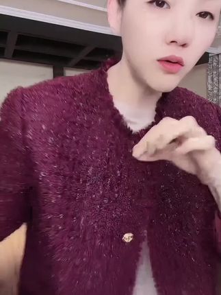出口订单 酒红色外套
