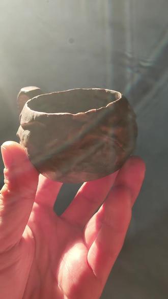 不想等也不爱等,一句话一条路。可行可上可珍惜……我便用心创出一片天地……让这天地如此而已……