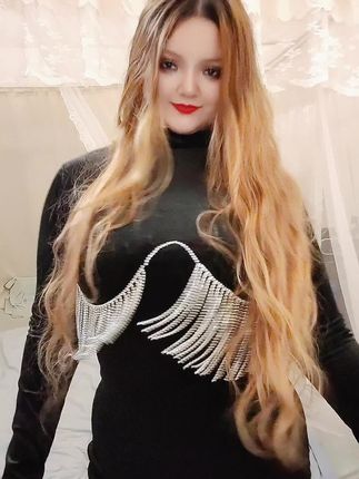 #黑色丝绒连衣裙 #不会跳舞瞎扭几下