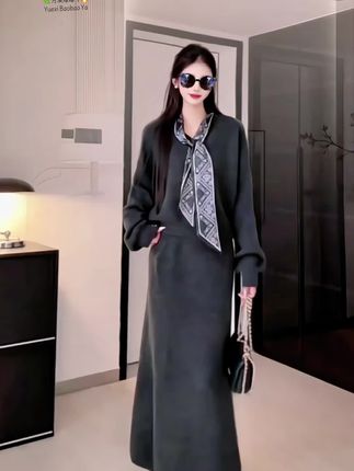 “女人不管什么年龄,都该把时尚穿搭刻进生活里~这套风格,二十到四十+穿都很有格调。爱时尚不是为了取悦谁,是为了让自己每天都闪闪发光~#女性时尚 #穿搭灵感 #高级感日常”