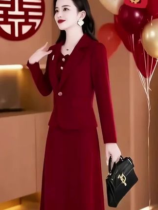 春秋喜婆婆婚宴装连衣裙女结婚妈妈礼服宴会西装两件套平时可以穿#婚庆礼服 #婚礼妈妈礼服 #优雅气质 #穿出高级感 #喜婆婆喜妈妈