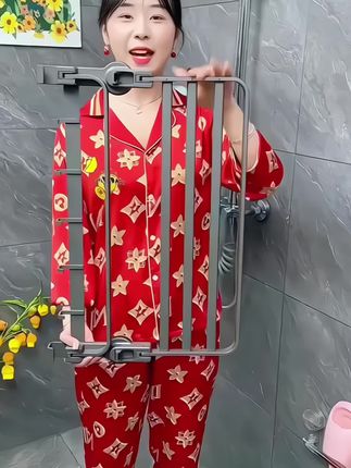 免打孔浴巾架太空铝毛巾架浴室折叠毛巾挂架卫生间置物架#卫生间置物架#折叠毛巾架#免打孔 #浴室好物