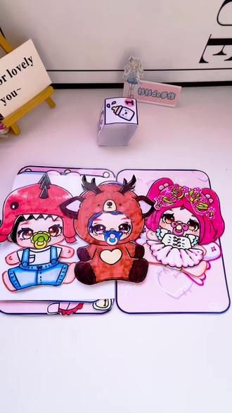 今天跟我一起来玩KPOP猎魔女团宝宝版安静书吧!
#猎魔女团 #宝宝版 #换装 #安静书 #过家家