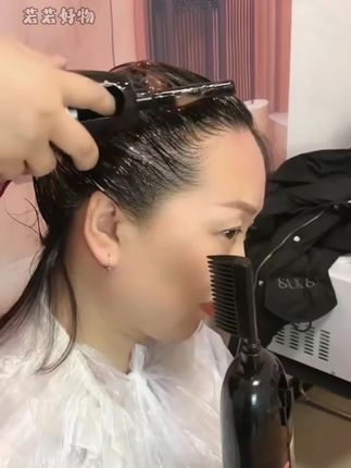 白发染发怎么办用这款昌义生态一梳彩染发膏回头率超高,自己在家就能染#遮盖白发 #染发膏 #染发剂 #泡泡染