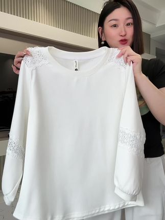 胖女生怎么穿出早秋氛围感#早秋不费力显贵穿搭#早秋穿搭公式来了 #微胖衣服测评 #秋日韩系穿搭走起#无限回购的宝藏单品