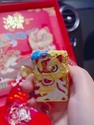 男人的打火机不一定要贵但一定要帅#鸿运当头煤油打火机#创意打火机#潮玩#盘它就完了 #更多好物在橱窗