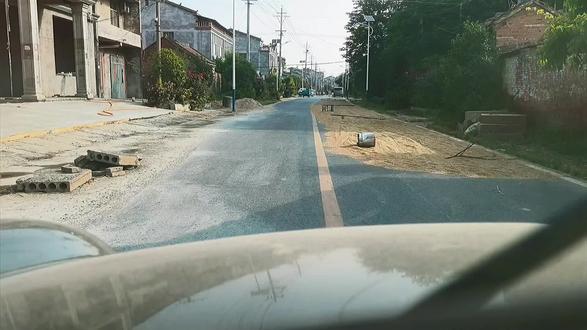 吾妻虽憨性如橘猫 时懒如泥,时馋如饕,虽偶有炸毛亮爪,但暖如汤婆,深得吾心。愿其无病无灾,无恼无愁,其颜如桃,其寿如龟#情感 #夫妻日常 #真实生活记录 #情绪音乐玩法新风向#抖音玩法合伙人计划