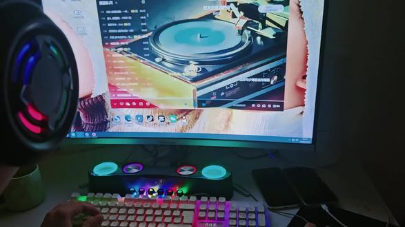 80后失业在家用豆包一键生成视频早安电台 #豆包 #coze #早安电台 #失业在家的我 #干货分享