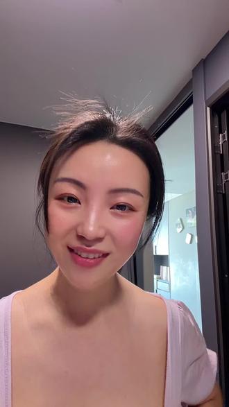 仪式感浪漫儿子可以给,谢谢儿子的母亲节礼物🎁!妈妈真的有感动到哭😂爱你呦!宝贝🥰