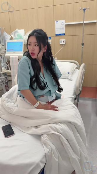 宝宝妈妈昨晚给你签了一大堆资料的字,你出生后的所有检查疫苗,昨晚妈妈吃了安眠药也没睡好,今天是我们要战斗的一天了,一起加油#生孩子 #单亲妈妈加油 #孕晚期倒计时
妈妈号@海外空姐玲儿(今晚住院明天生)