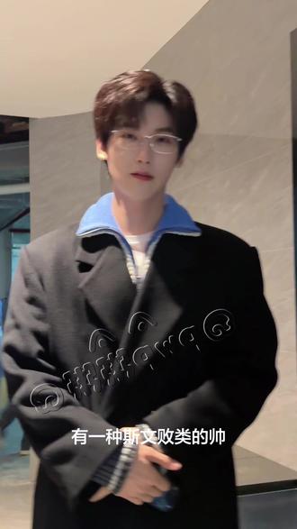 1.25 杀青结束 辛苦了 #偶然回来的一天@邢昭林 @邢昭林工作室 早上7点就起来化妆一直到晚上赶飞机 23:30才到北京