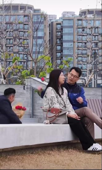 我也想收到你送的🌹@周柏豪Pakho.