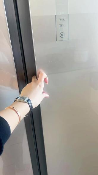 #菠萝汁 反反复复推荐是因为真的好喝 爱喝!多拍点过年囤上喝!